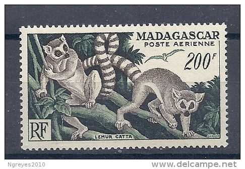 140011215  MADAGASCAR  YVERT  AEREO  Nº  77  **/MNH - Madagascar (1960-...)