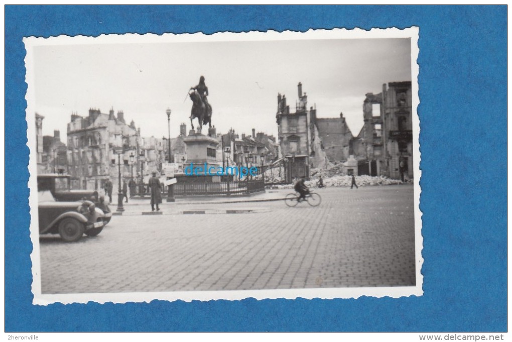 Photo Ancienne - ORLEANS - Occupation Allemande - 1940 - Guerre, Militaire