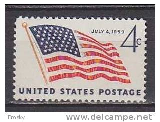 H1364- ETATS UNIS UNITED STATES Yv N°671 ** DRAPEAU - Nuovi