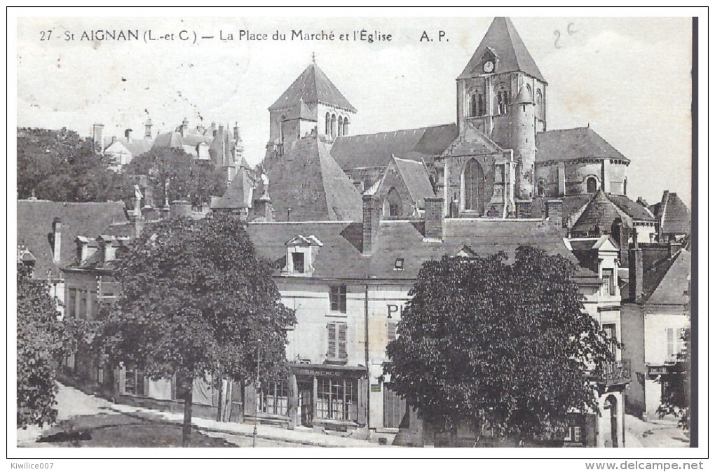 St Saint Aignan Place Du Marché Et L Eglise - Saint Aignan