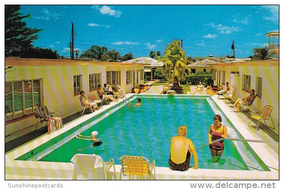 Golden Villa Motel With Pool Clearwater Beach Florida - Clearwater
