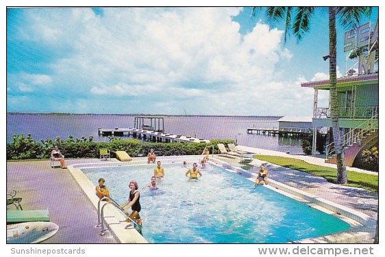Sea Chest Motel With Pool Fort Myers Florida - Fort Myers
