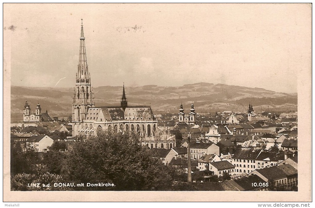 LINZ A.d. DONAU MIT DOMKIRCHE - Linz