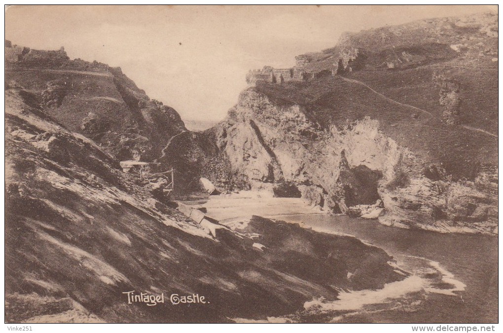 CASTLE TINTAGEL   ANGLETERRE - Autres & Non Classés