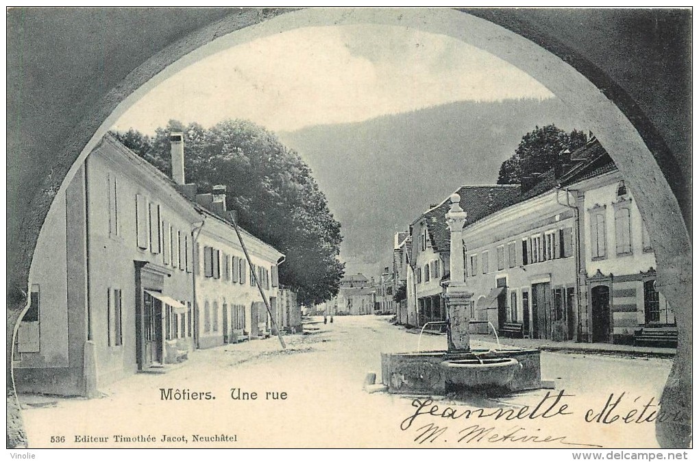 Réf : A14 -1289 :  Môtiers Une Ruye ( Légère Cassure Sur La Gauche) - Môtiers 