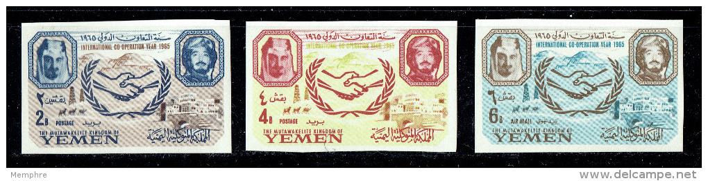 Royaume Du Yémen  1965 Année De Coopération Internationale Timbres Série Complète ** MNH - Yemen