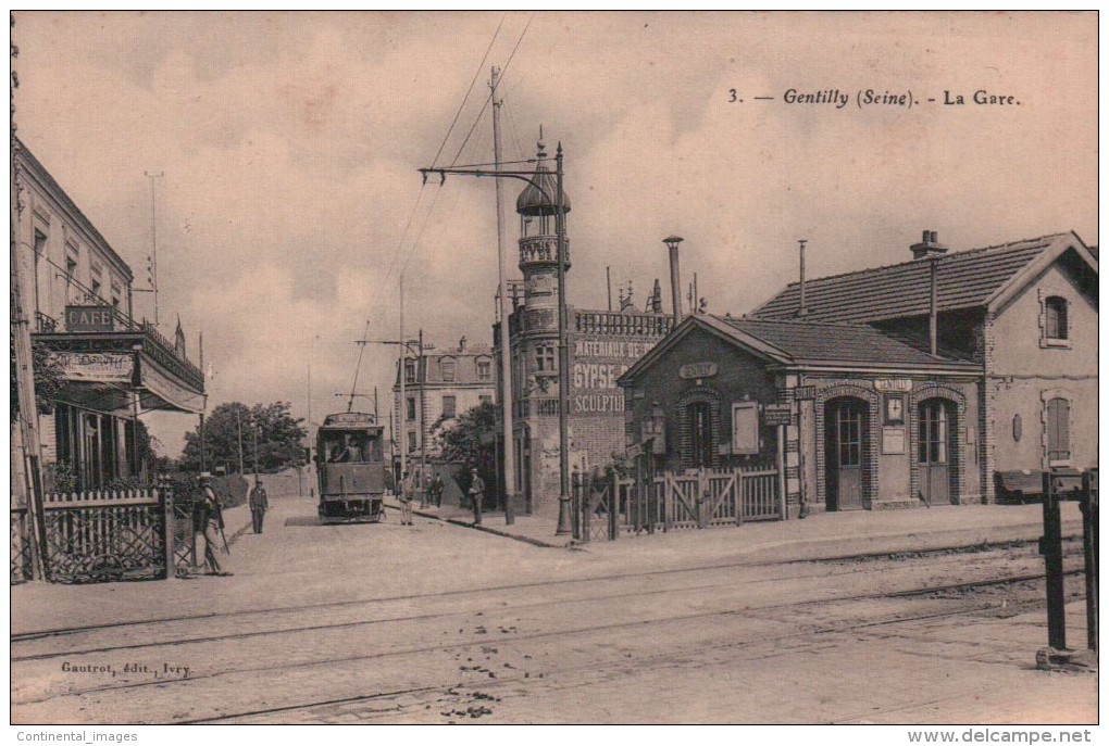 GENTILLY/ LA GARE/ TRAMWAY/ COMMERCES/ ANIMATION/ Réference 4237 - Gentilly