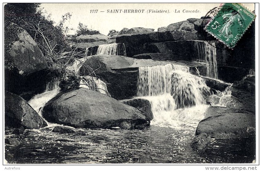 29  SAINT HERBOT  -  LA CASCADE - Saint-Herbot