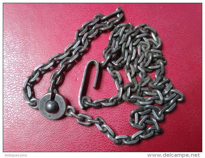 TRES ANCIENNE CHAÎNE EN ARGENT POUR MONTRE A GOUSSET - Necklaces/Chains