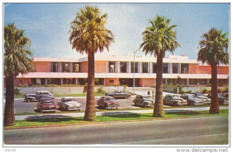 Phoenix Arizona, Public Library And Autos In Parking Lot, C1950s Vintage Postcard - Phoenix