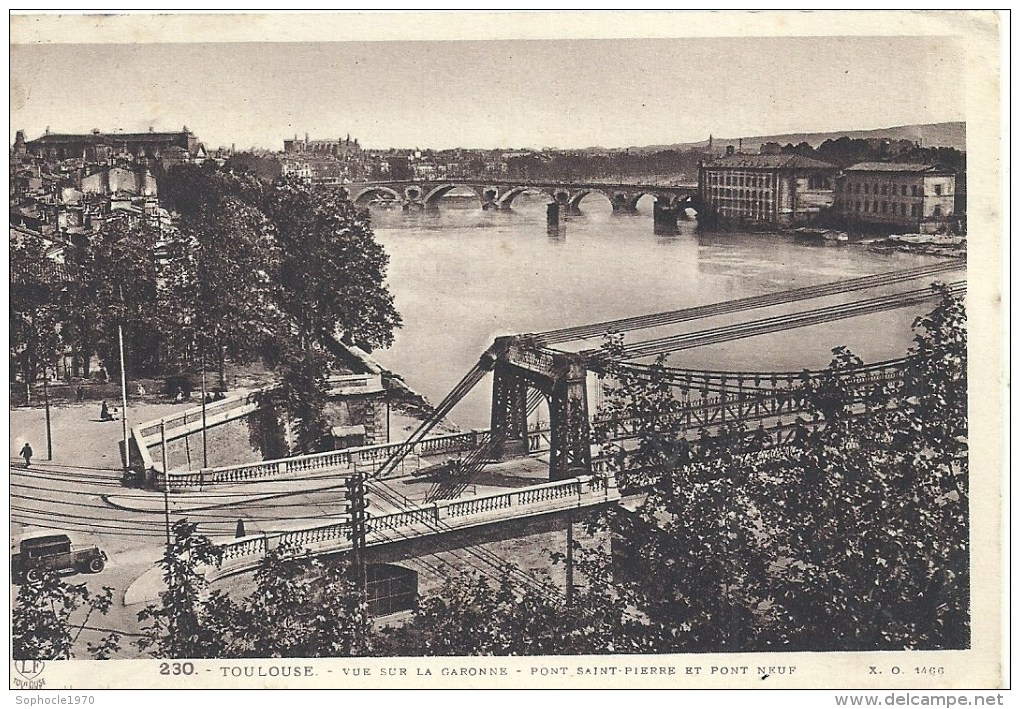 MIDI PYRENEES - 31 - HAUTE GARONNE - TOULOUSE - Pont Saint Pierre Et Pont Neuf - Toulouse