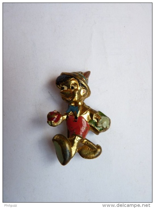 RARE BROCHE WALT DISNEY - PINOCCHIO En Métal Années 50's - Disney