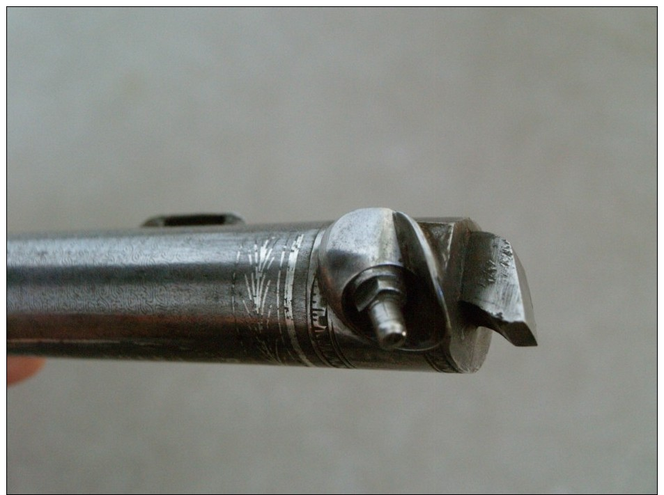 PISTOLET ANCIEN  CANON DAMAS