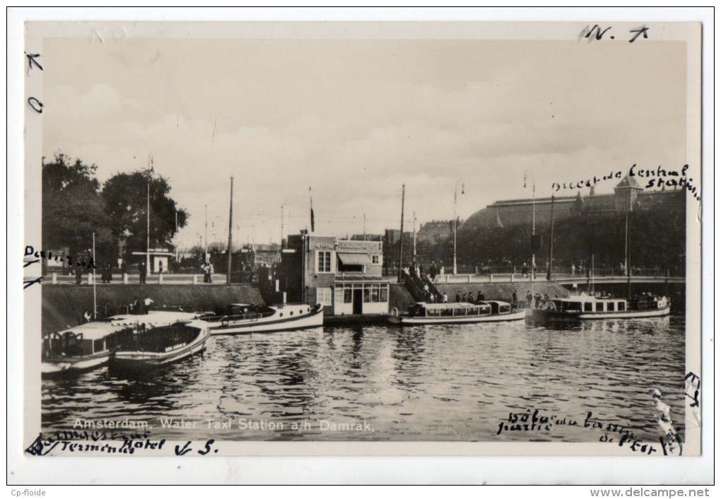 PAYS-BAS . AMSTERDAM . WATER TAXI STATION A/H DAMRAK - Réf. N°5241 - - Amsterdam