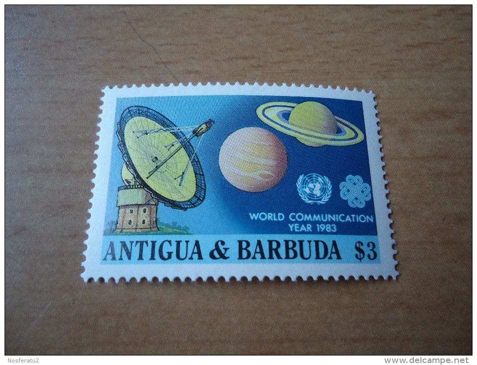 Antigua Und Barbuda: Weltkommunikationsjahr 1983 - Antigua Und Barbuda (1981-...)