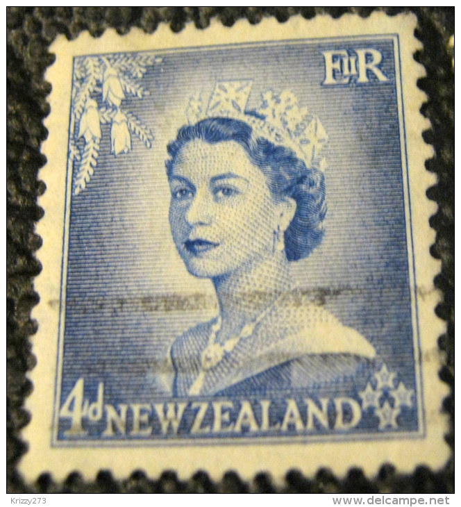 New Zealand 1954 Queen Elizabeth II 4d - Used - Neufs