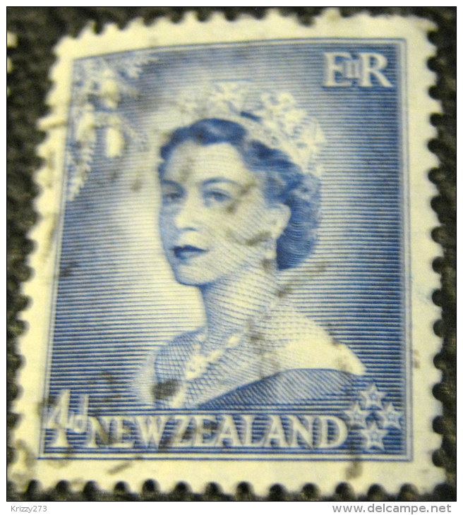 New Zealand 1954 Queen Elizabeth II 4d - Used - Ongebruikt