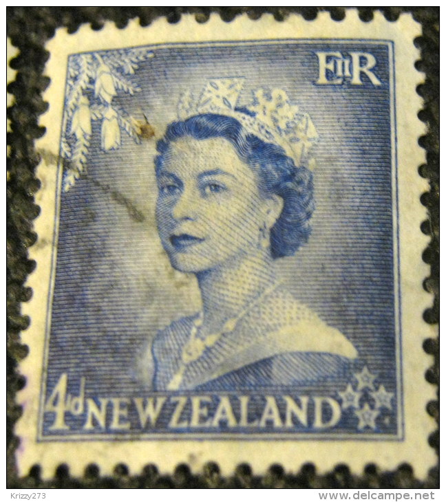 New Zealand 1954 Queen Elizabeth II 4d - Used - Ongebruikt