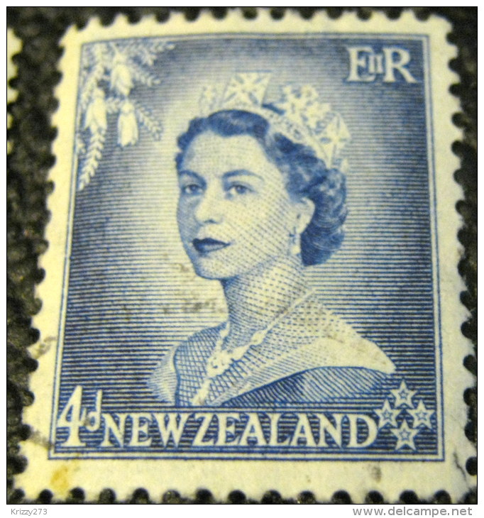 New Zealand 1954 Queen Elizabeth II 4d - Used - Ongebruikt