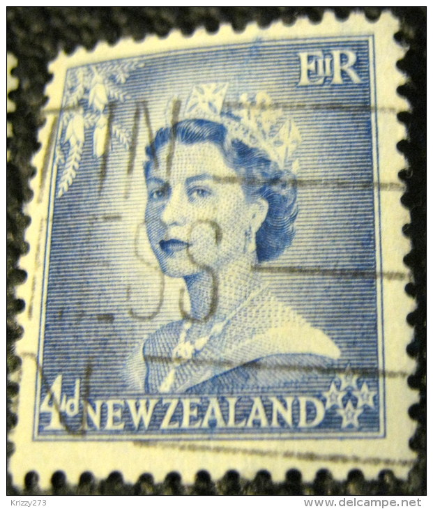 New Zealand 1954 Queen Elizabeth II 4d - Used - Unused Stamps