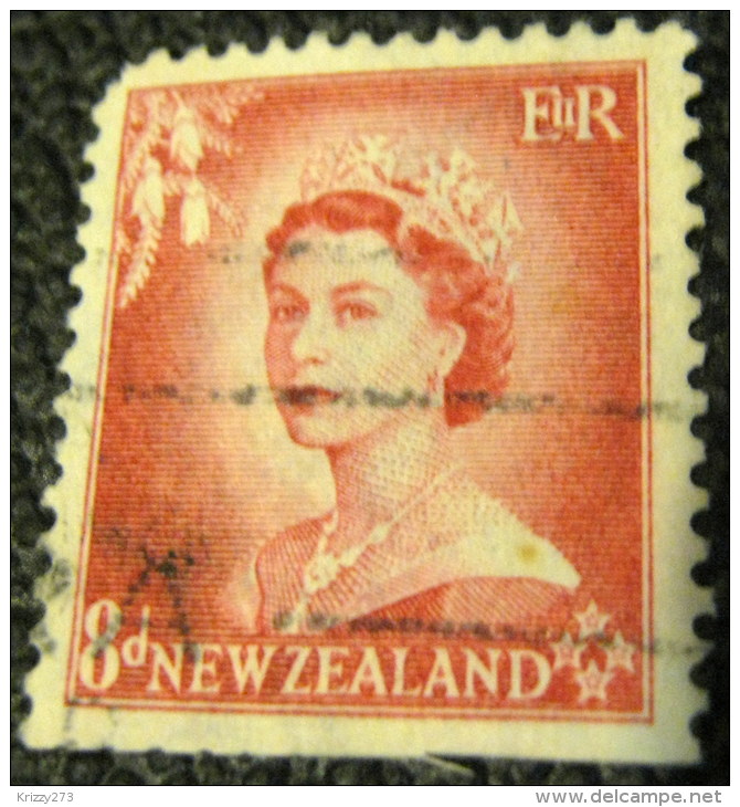 New Zealand 1954 Queen Elizabeth II 8d - Used - Ungebraucht