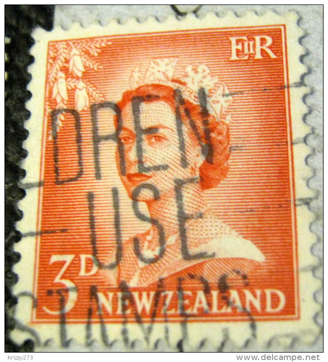 New Zealand 1955 Queen Elizabeth II 3d - Used - Unused Stamps