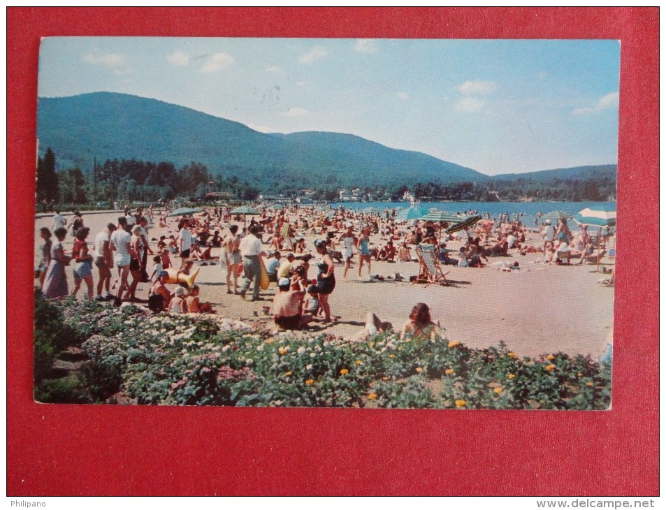 New York > Lake George  Million Dollar Beach  1968 Cancel   Not Mailed    Ref 1235 - Lake George