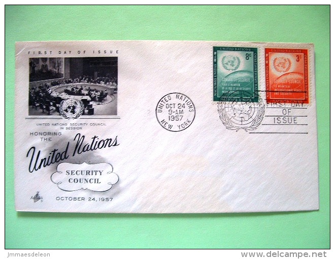 United Nations - New York 1957 FDC Cover - Security Council - Emblem And Globe - Cartas & Documentos