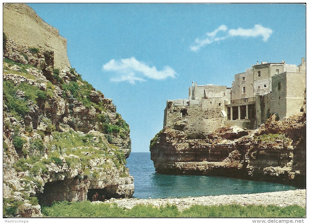 POLIGNANO A MARE  BARI  Il Porticciuolo - Bari