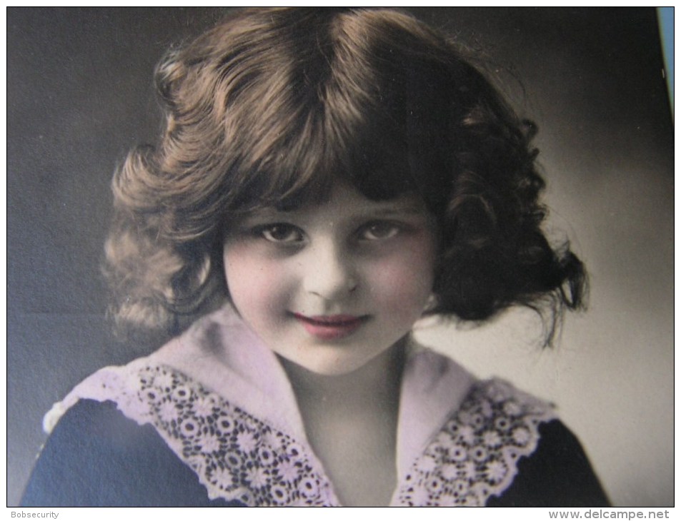 == Schönes Mädchen Motiv, Mädchen, Portrait, Fillet, Girl, Child Zwickau 1910 Handcolorierte Foto AK - Abbildungen