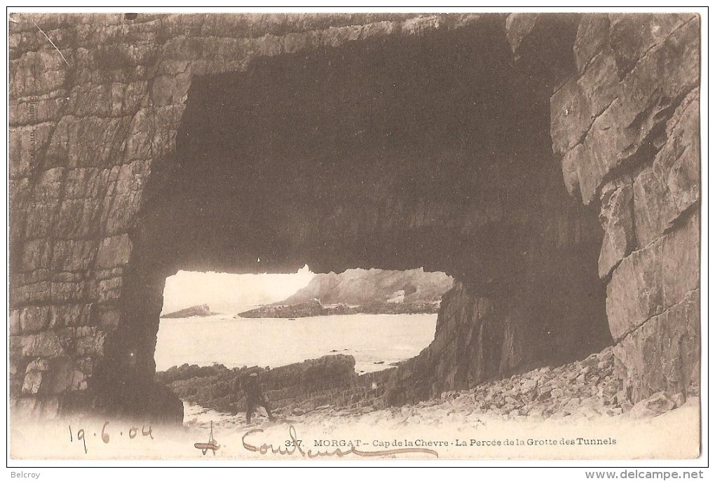 Dépt 29 - CROZON - MORGAT - Cap De La Chèvre - La Percée De La Grotte Des Tunnels - Morgat