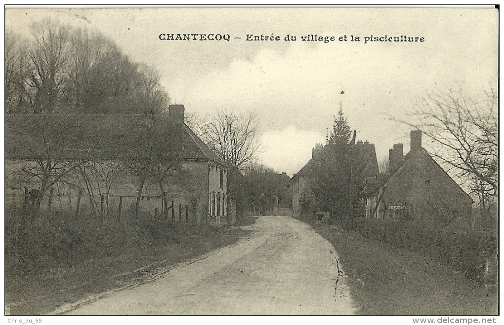 Chantecoq Entree Du Village Et La Pisciculture - La Ferte Saint Aubin