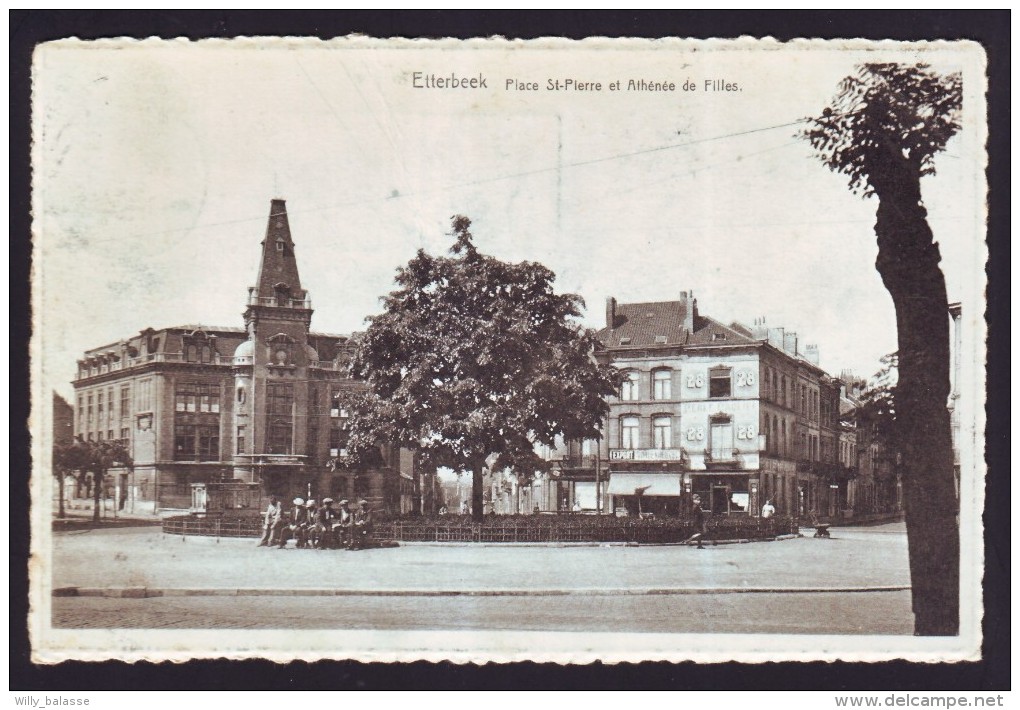 ETTERBEEK - Place St Pierre Et Athénée De Filles  // - Etterbeek