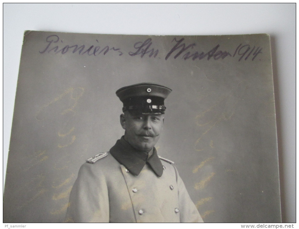 AK / Fotokarte 1914 Pionier / Höherer Soldat In Uniform - Personajes