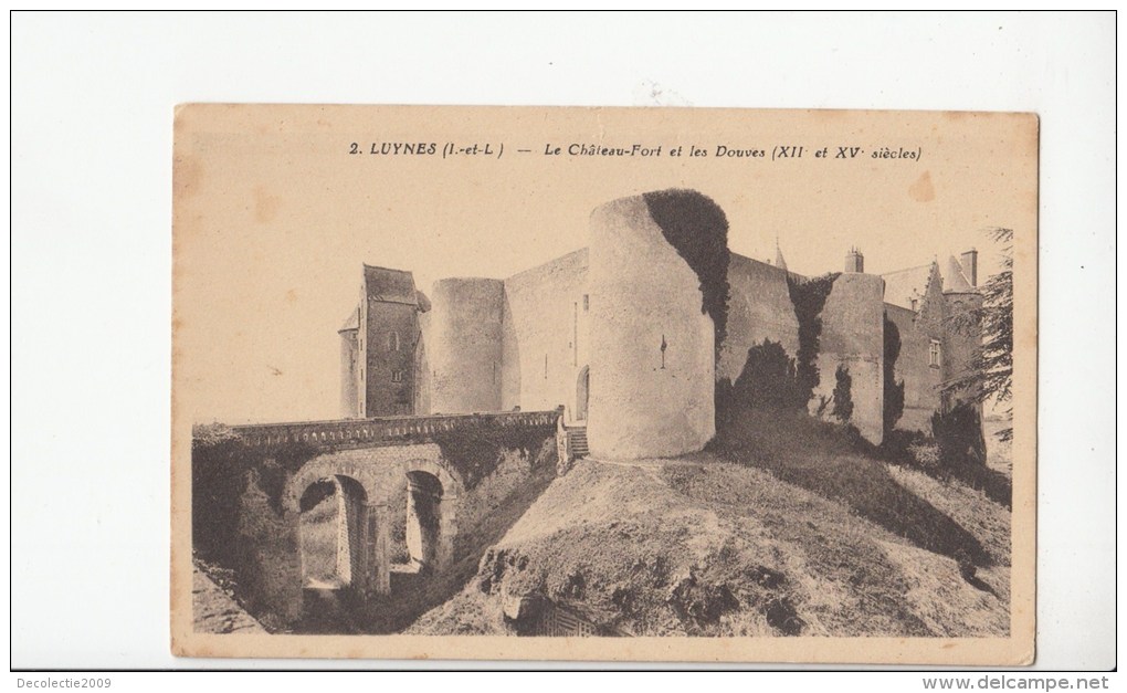 BF4522 Le Chateau Fort Et Les Douves Luynes  France  Front/back Image - Luynes