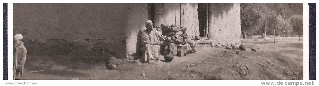 RP MUD HUT ETHNIC LOCAL UNIDENTIFIED AFRICA POSTCARD UNKNOWN LOCATION Who Knows ? Kenya Uganda ? British East Africa BEA - Unclassified