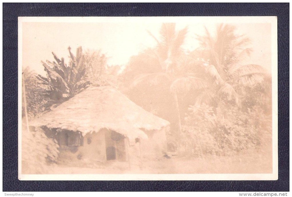 RP MUD HUT ETHNIC LOCAL UNIDENTIFIED AFRICA POSTCARD UNKNOWN LOCATION Who Knows ? Kenya Uganda ? British East Africa BEA - Unclassified