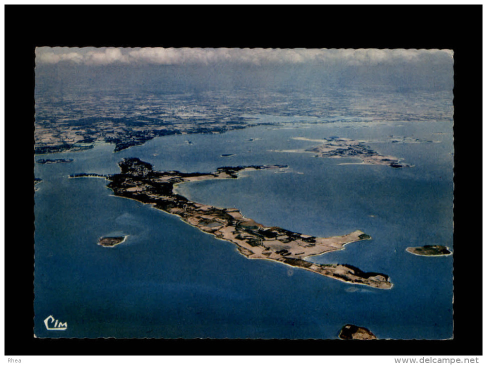 56 - GOLFE DU MORBIHAN - ILE D´ARZ - Vue Aérienne - Ile D'Arz