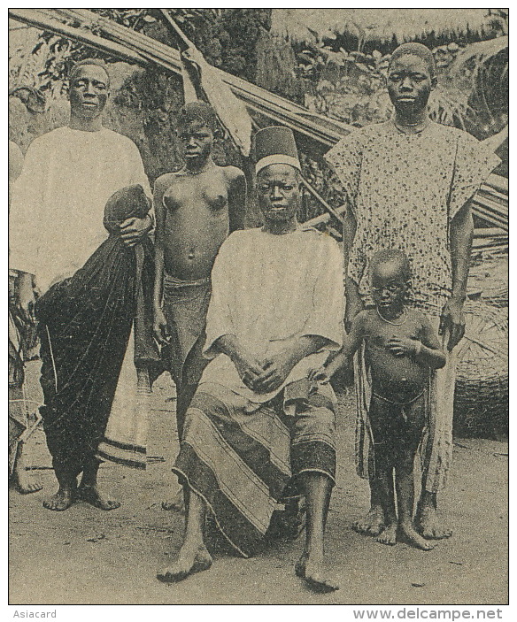 5 Porto Novo Famille Yoruba Coll. M Et D Jeune Fille Seins Nus Ecrite Dosso 1917 Non Timbrée - Dahomey