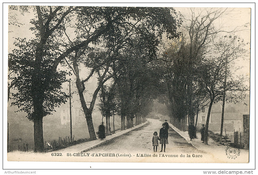 SAINT CHELY D´APCHER - ALLEE ET AVENUE DE LA GARE -PERSONNAGES - Saint Chely D'Apcher