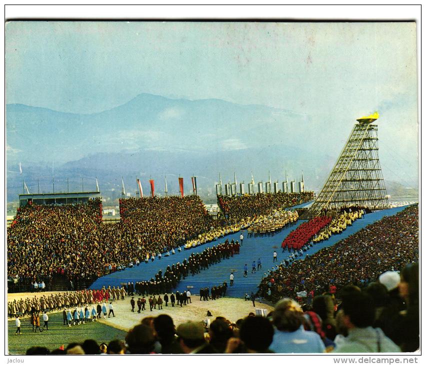 GRENOBLE STADE OLYMPIQUE ,CEREMONIE D'OUVERTURE DES Xè J.O D'HIVER 1968,A VOIR !!  REF 37088 - Olympic Games