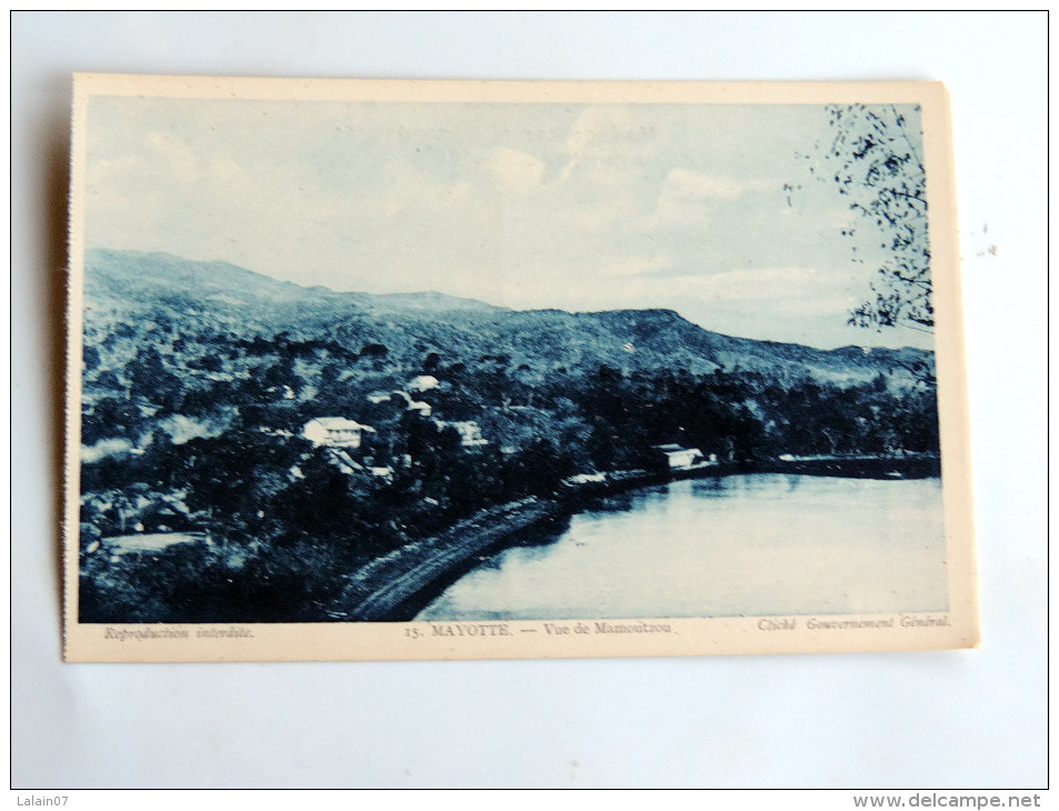 Carte Postale Ancienne : MAYOTTE : Vue De Mamoutzou - Mayotte