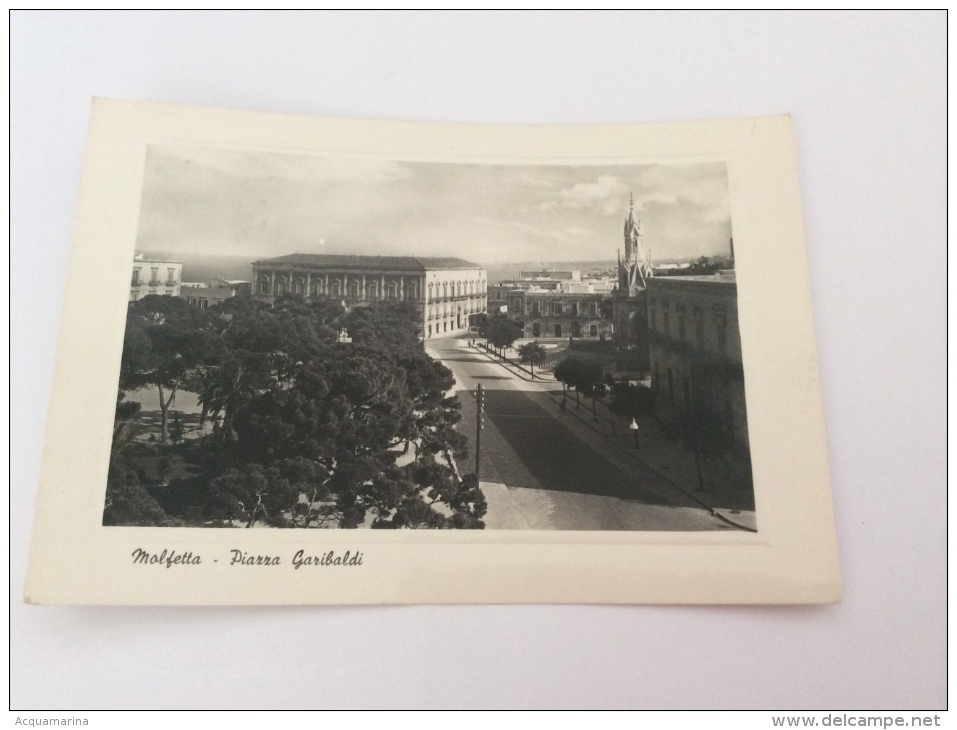 MOLFETTA - Piazza Garibaldi - Cartolina FG BN V 1951 - Molfetta