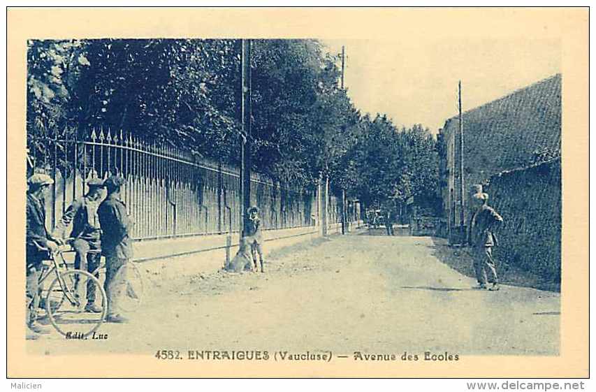 Vaucluse - A409 -entraigues -   Avenue Des écoles   - Carte Bon état - - Entraigue Sur Sorgue