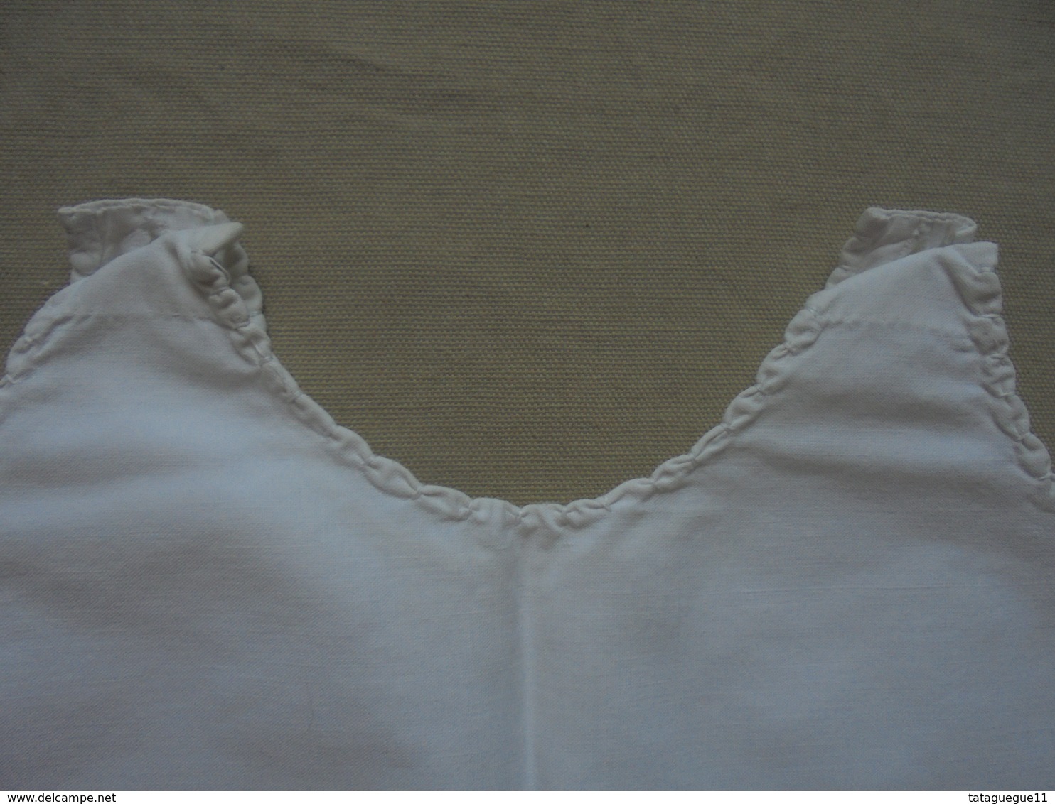 Ancien - Chemise Sans Manche Pour Bébé Ou Poupon Monogramme DB Coton Blanc - Sonstige & Ohne Zuordnung