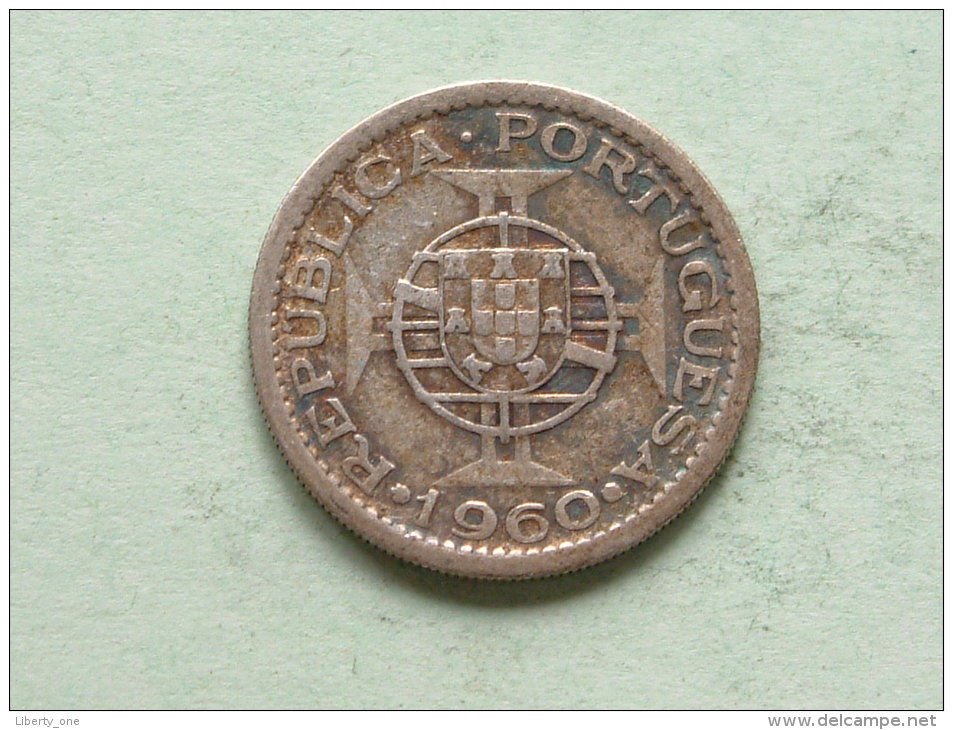 1960 - 5$00 / KM 84 ( Uncleaned - For Grade, Please See Photo ) ! - Mozambique