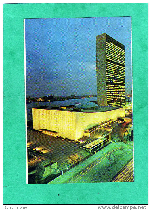 New York United Nations At Night Photo By Free Lance Photographers Guild - Andere Monumenten & Gebouwen