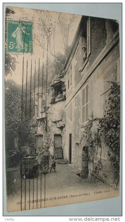 Carrieres Sur Seine - Vieille Cour - Carrières-sur-Seine