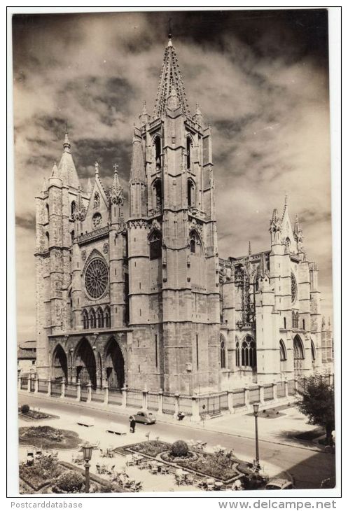 Leon - La Catedral - León