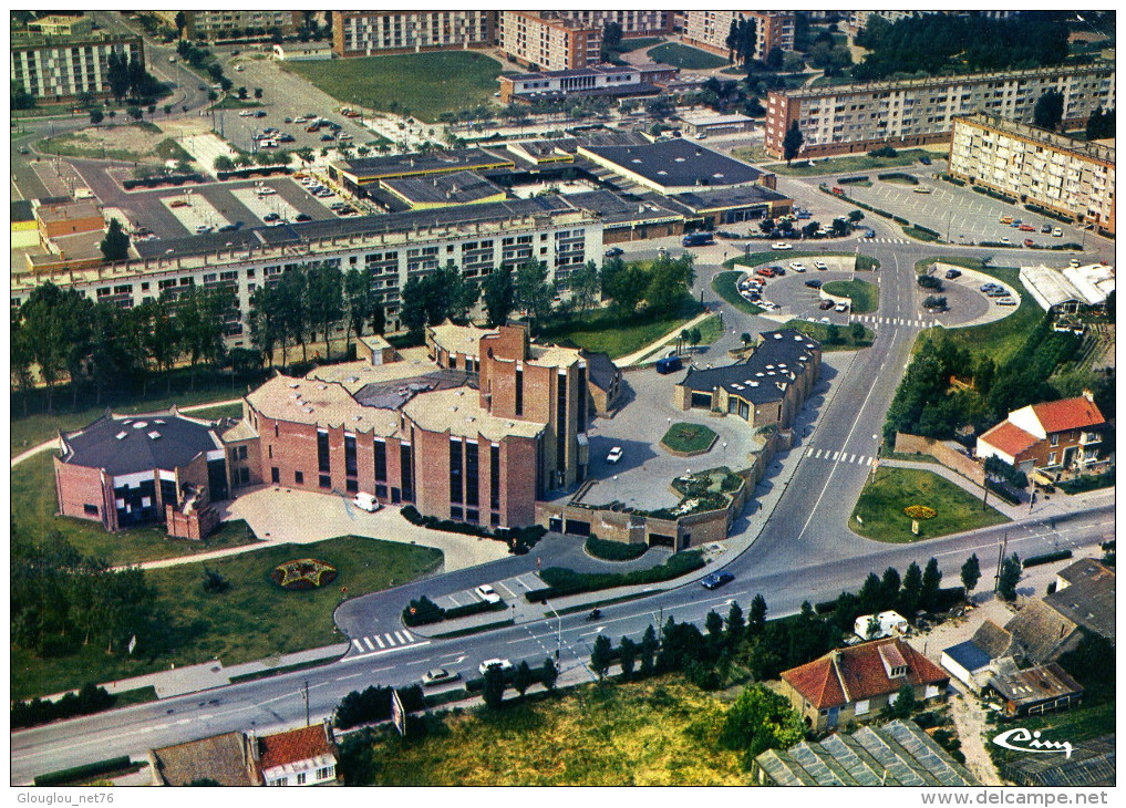 59-GRANDE-SYNTHE...HOTEL DE VILLE...QUARTIER L'EUROPE....CPM - Grande Synthe